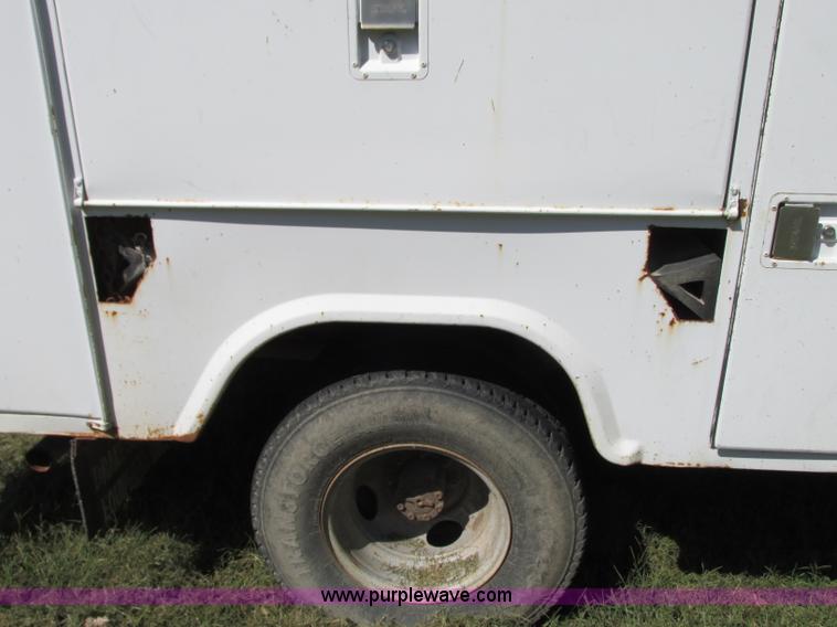 image for item J8714 1997 Ford F350 XL service truck