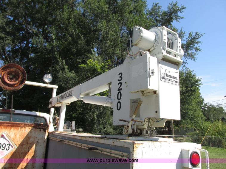 image for item J8714 1997 Ford F350 XL service truck