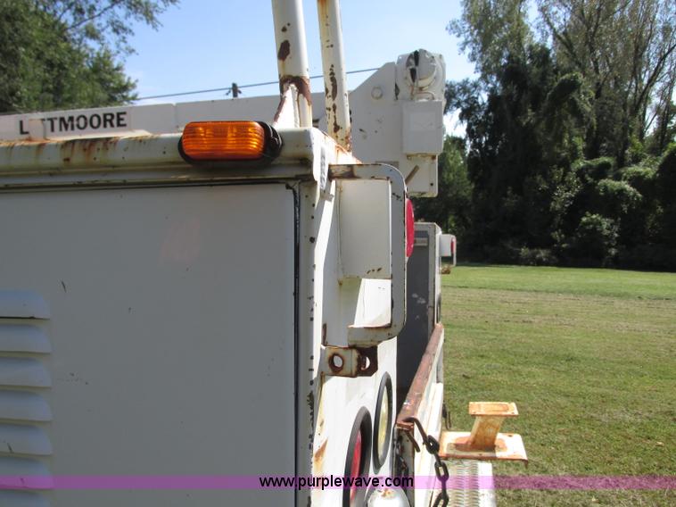 image for item J8714 1997 Ford F350 XL service truck