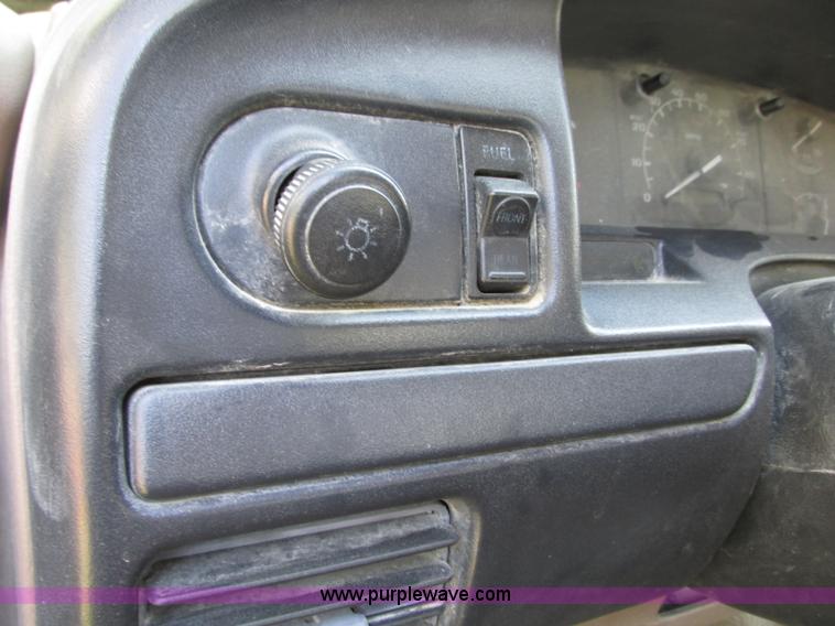 image for item J8714 1997 Ford F350 XL service truck