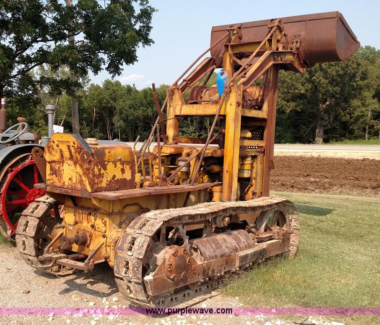 image for item K1124 Caterpillar D4 track loader