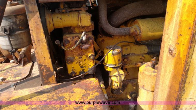 image for item K1124 Caterpillar D4 track loader