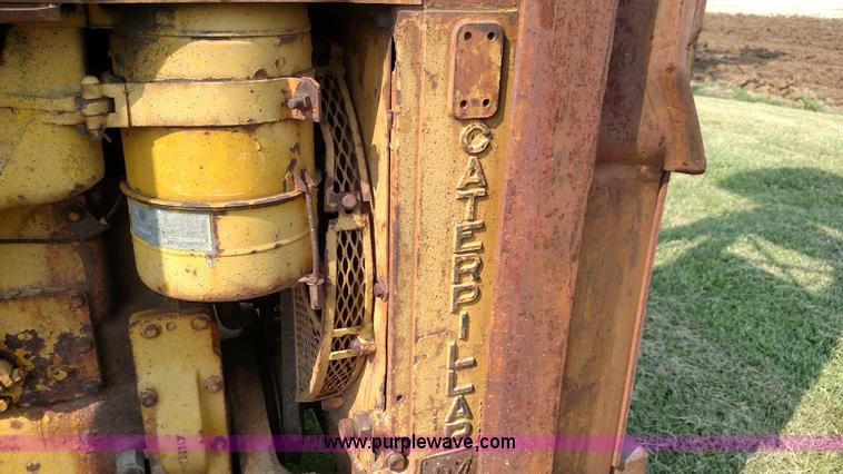 image for item K1124 Caterpillar D4 track loader