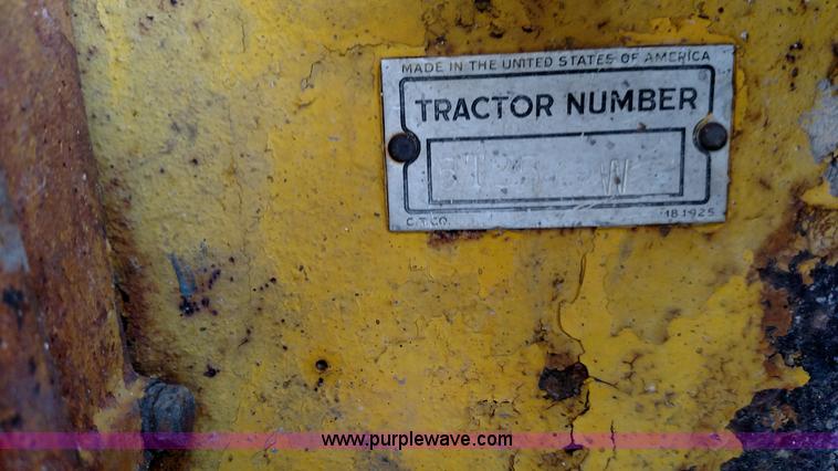 image for item K1124 Caterpillar D4 track loader
