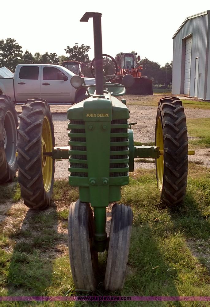 image for item K1134 John Deere H tractor