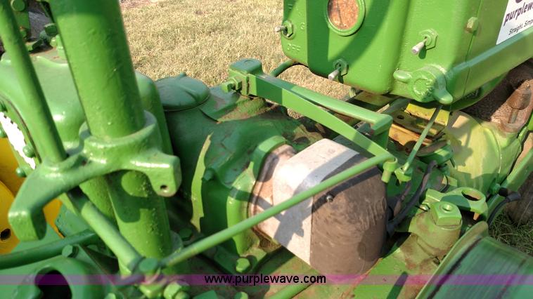 image for item K1134 John Deere H tractor