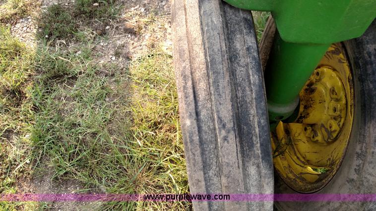 image for item K1134 John Deere H tractor