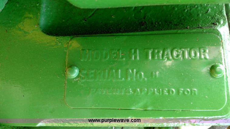 image for item K1134 John Deere H tractor