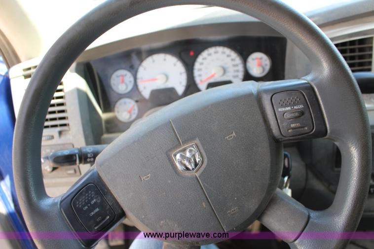 image for item K1158 2007 Dodge Ram 1500 Mega Cab pickup truck