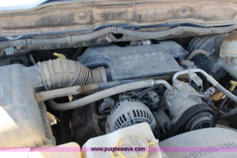 image for item K1158 2007 Dodge Ram 1500 Mega Cab pickup truck