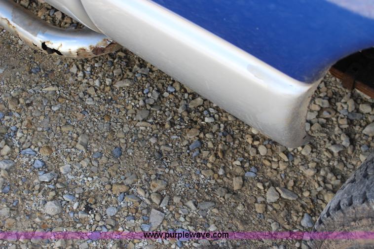 image for item K1158 2007 Dodge Ram 1500 Mega Cab pickup truck