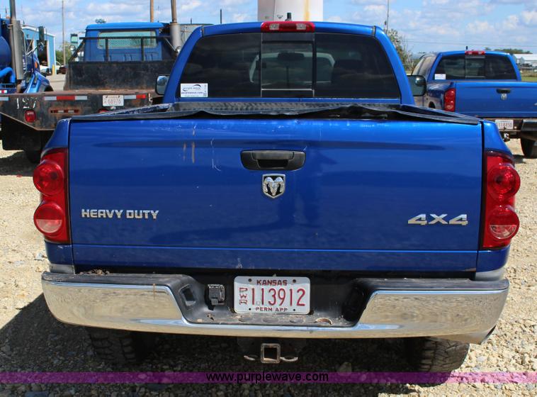 image for item K1159 2007 Dodge Ram 2500 Quad Cab pickup truck