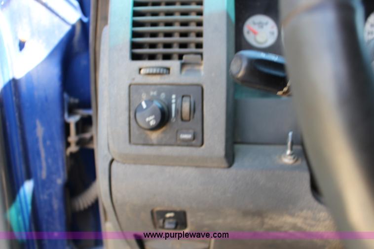 image for item K1159 2007 Dodge Ram 2500 Quad Cab pickup truck