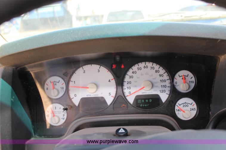 image for item K1159 2007 Dodge Ram 2500 Quad Cab pickup truck