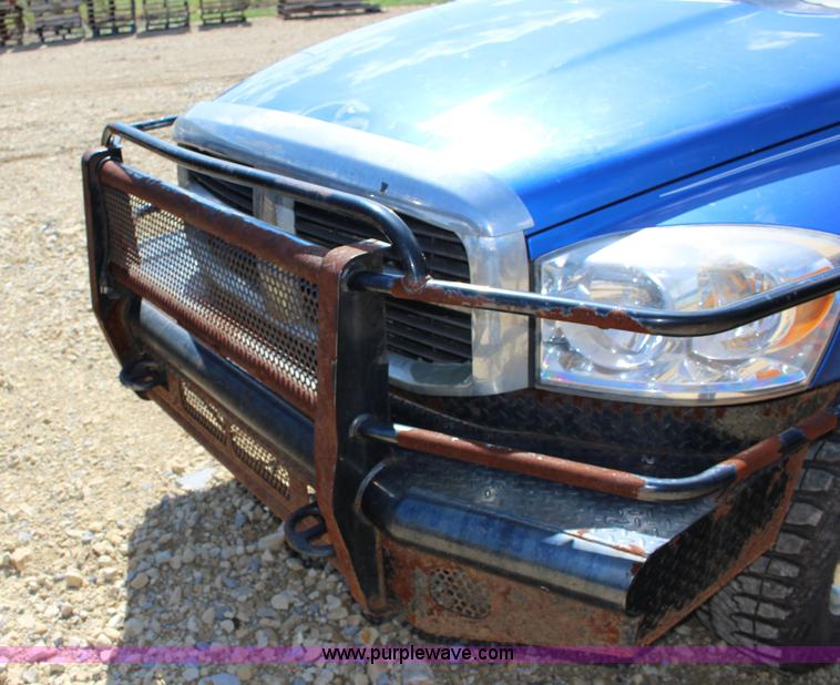 image for item K1159 2007 Dodge Ram 2500 Quad Cab pickup truck