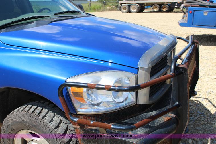image for item K1159 2007 Dodge Ram 2500 Quad Cab pickup truck