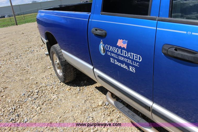 image for item K1159 2007 Dodge Ram 2500 Quad Cab pickup truck