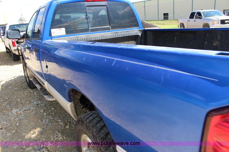 image for item K1159 2007 Dodge Ram 2500 Quad Cab pickup truck
