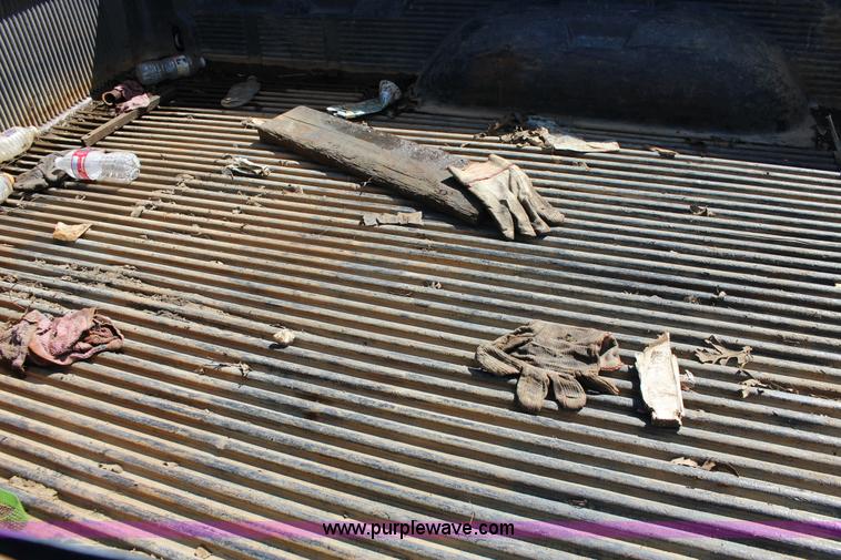 image for item K1159 2007 Dodge Ram 2500 Quad Cab pickup truck