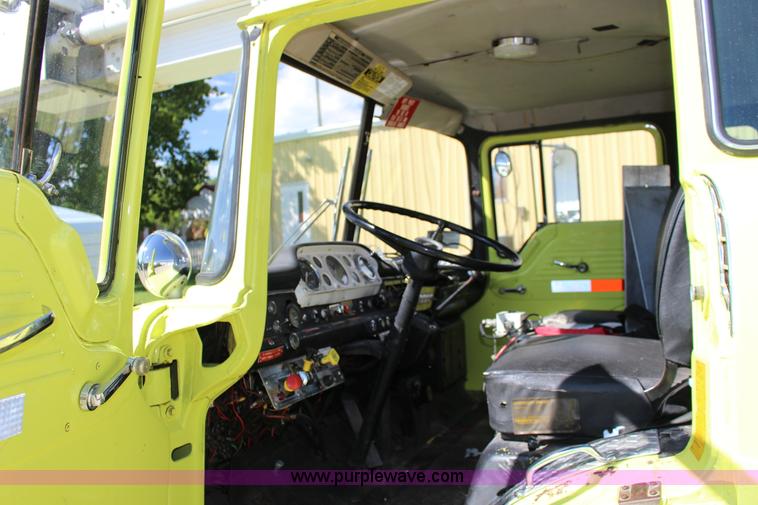 image for item K1177 1974 Ford 8000 ladder fire truck