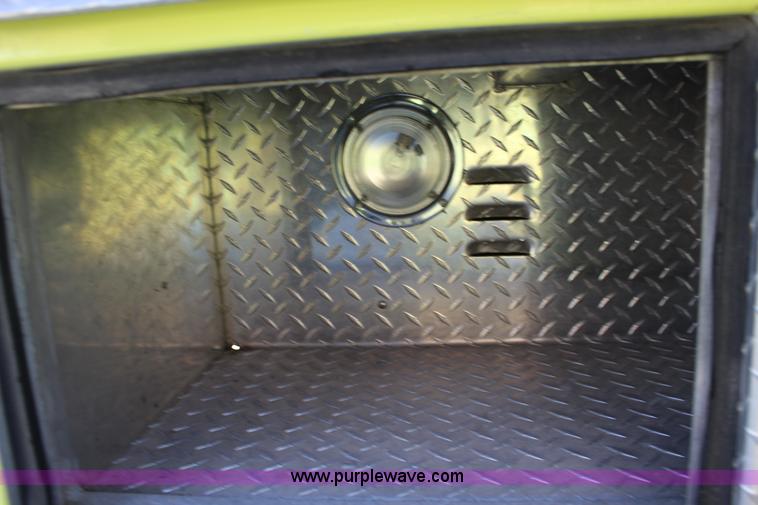 image for item K1177 1974 Ford 8000 ladder fire truck