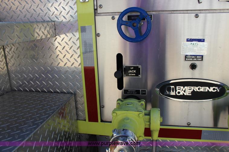 image for item K1177 1974 Ford 8000 ladder fire truck