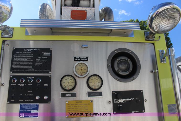image for item K1177 1974 Ford 8000 ladder fire truck