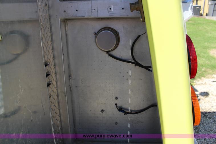 image for item K1177 1974 Ford 8000 ladder fire truck