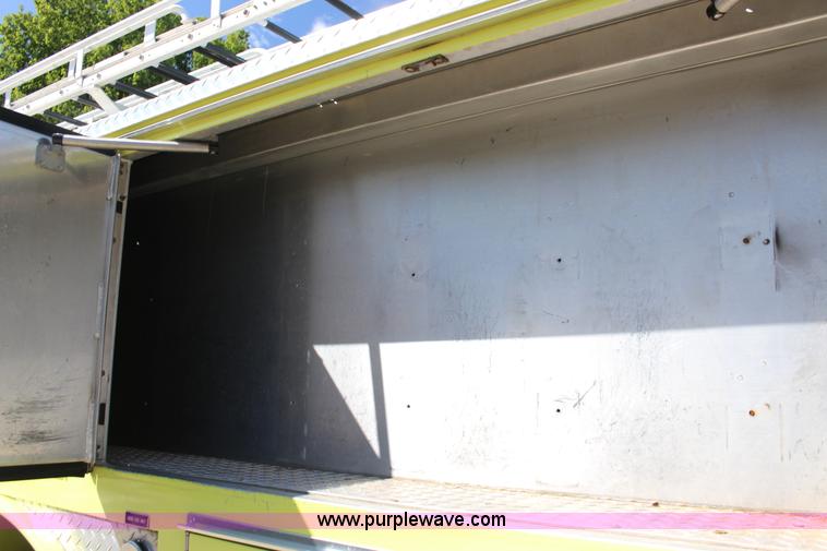 image for item K1177 1974 Ford 8000 ladder fire truck