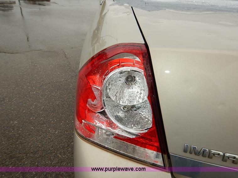 image for item K1658 2009 Chevrolet Impala LS