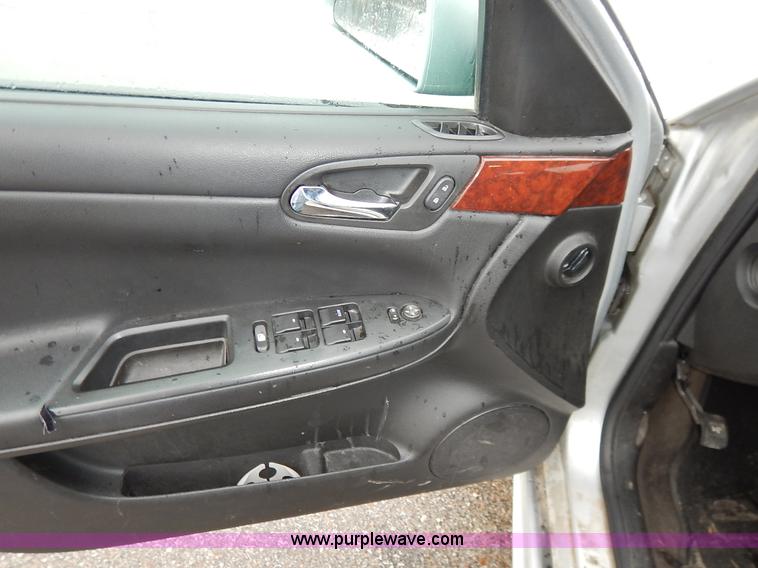 image for item K1659 2009 Chevrolet Impala LS