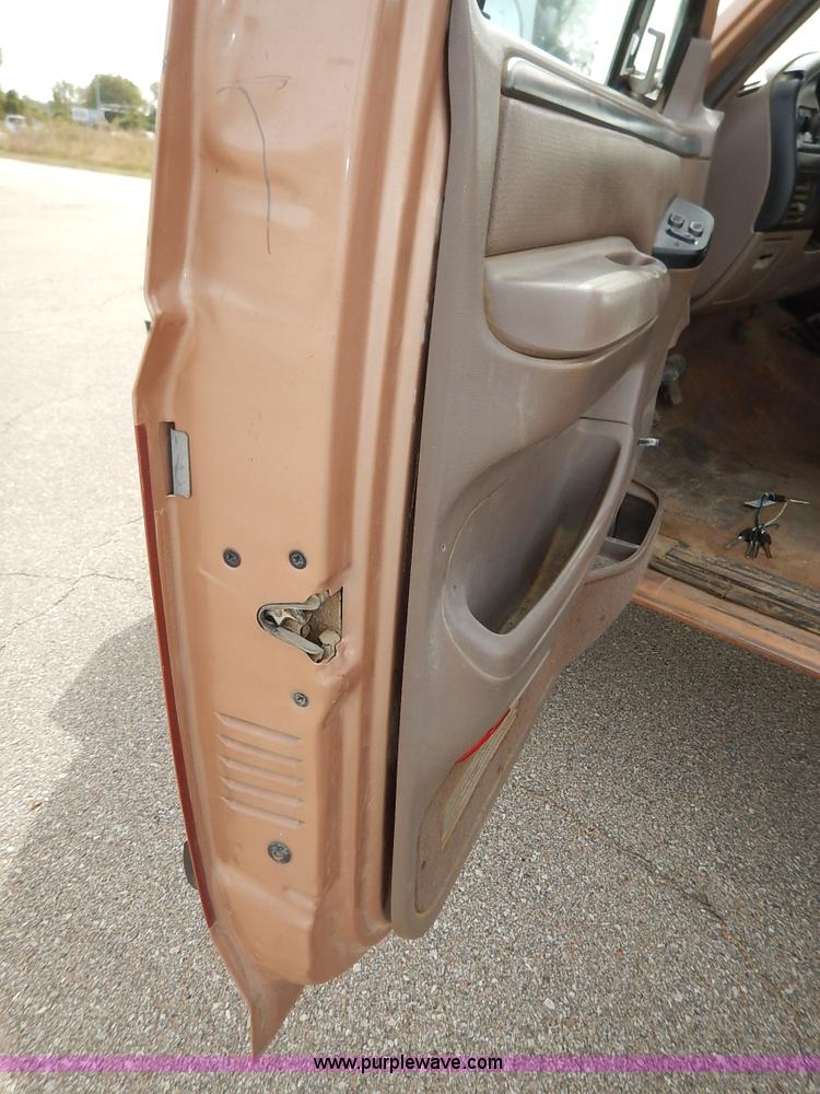 image for item K1695 1994 Ford F250 HD XLT SuperCab flatbed pickup truck