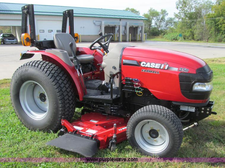 image for item K6351 2012 Case IH Farmall 35B MFWD tractor
