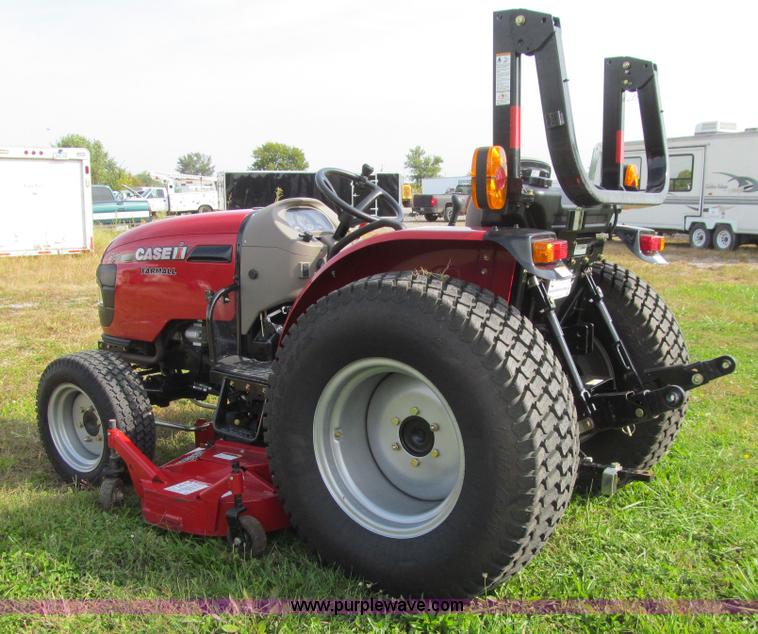 image for item K6351 2012 Case IH Farmall 35B MFWD tractor