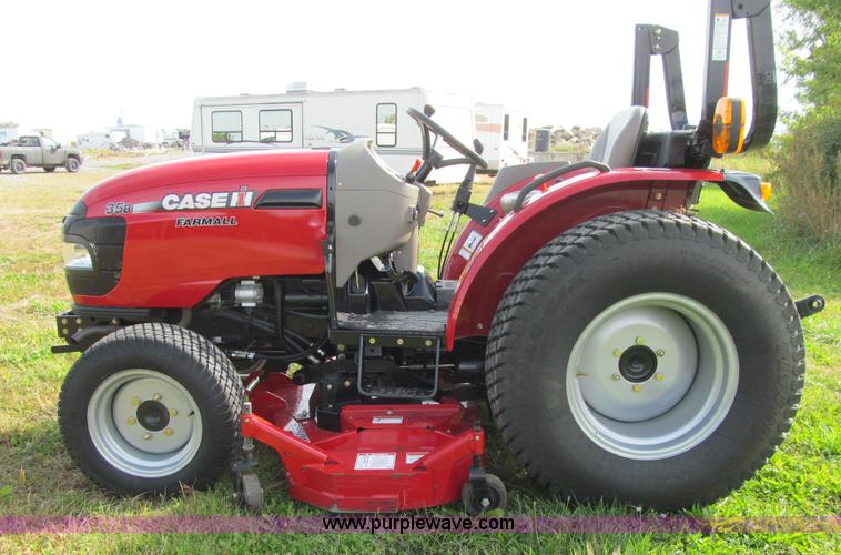 image for item K6351 2012 Case IH Farmall 35B MFWD tractor