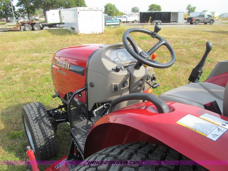 image for item K6351 2012 Case IH Farmall 35B MFWD tractor