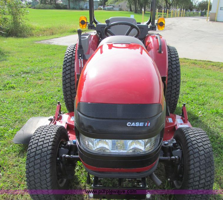 image for item K6351 2012 Case IH Farmall 35B MFWD tractor