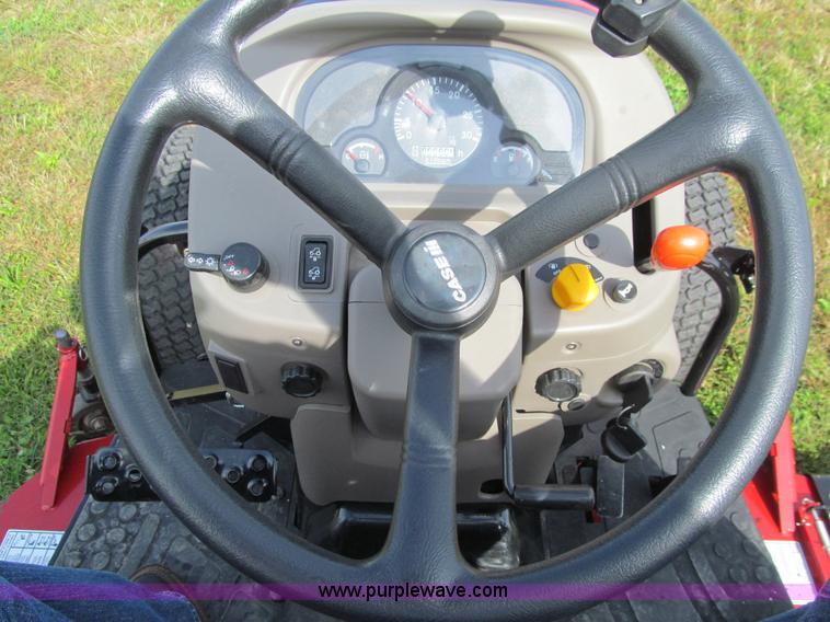 image for item K6351 2012 Case IH Farmall 35B MFWD tractor