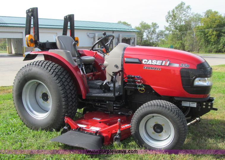 image for item K6351 2012 Case IH Farmall 35B MFWD tractor