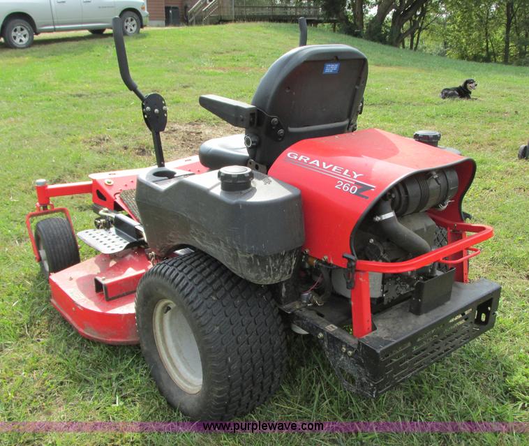 image for item K9433 2005 Gravely 260Z ZTR lawn mower