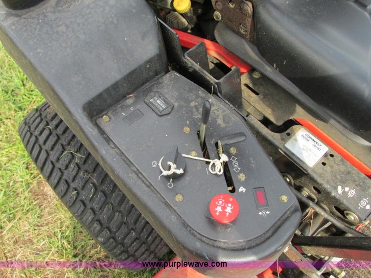 image for item K9433 2005 Gravely 260Z ZTR lawn mower