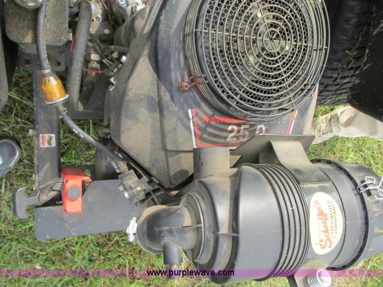 image for item K9433 2005 Gravely 260Z ZTR lawn mower