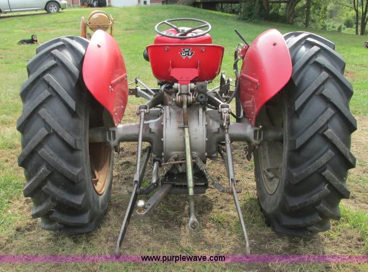 image for item K9435 1962 Massey-Ferguson 35 tractor