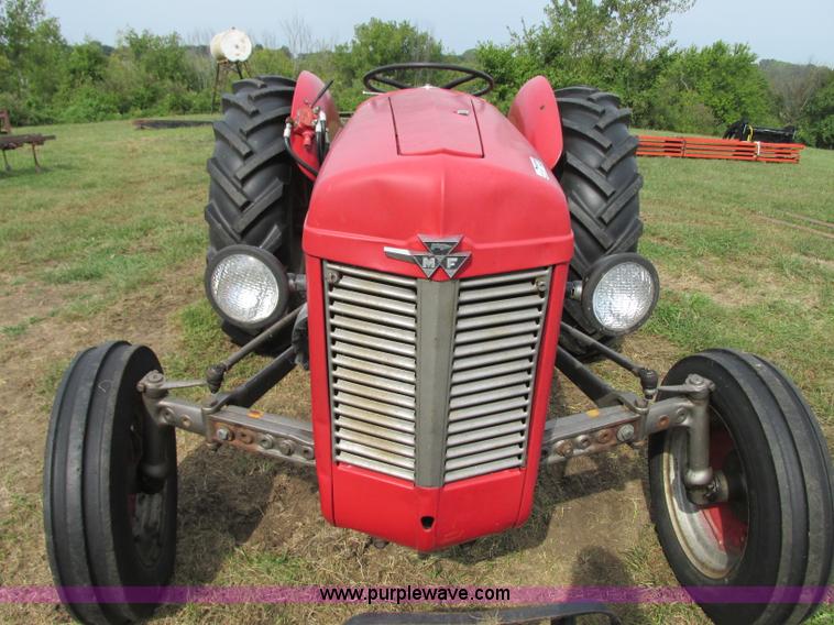image for item K9435 1962 Massey-Ferguson 35 tractor
