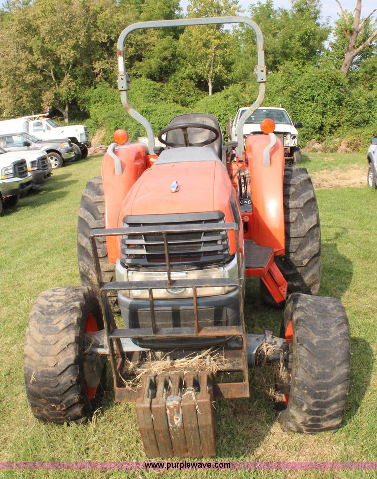 image for item L2259 Kubota L3130D MFWD tractor