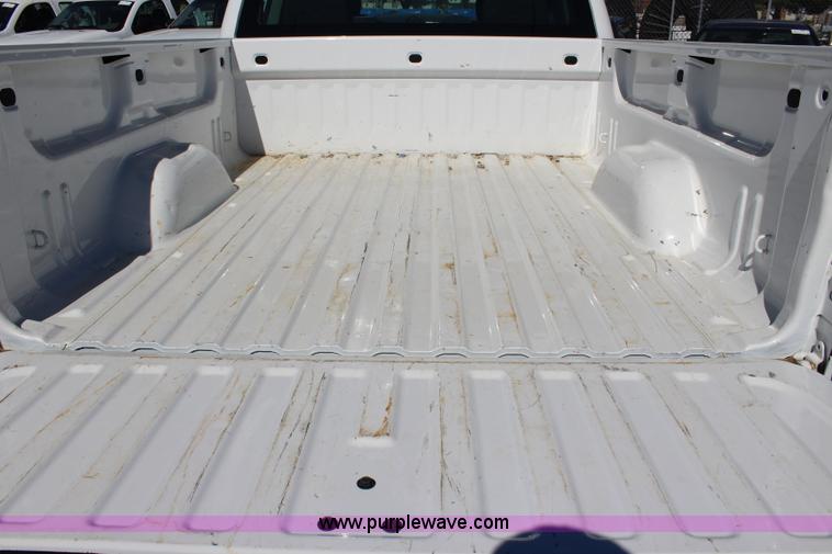 image for item L2269 2008 Chevrolet Silverado 2500HD Ext. Cab pickup truck