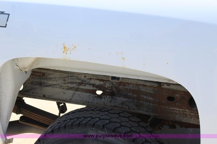 image for item L2269 2008 Chevrolet Silverado 2500HD Ext. Cab pickup truck