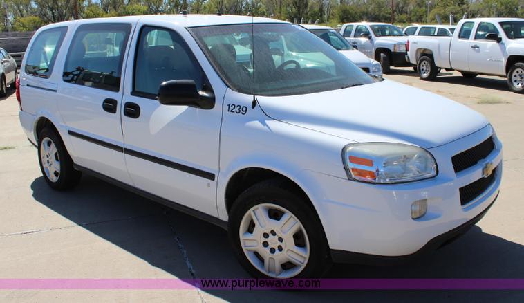 image for item L2270 2007 Chevrolet Uplander LS Ext. van