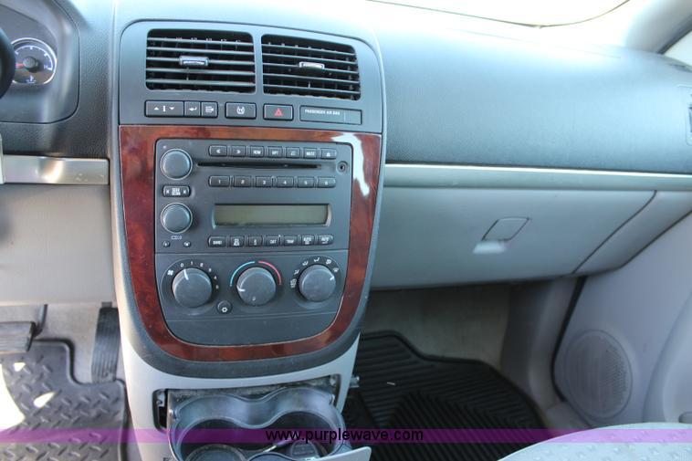 image for item L2270 2007 Chevrolet Uplander LS Ext. van