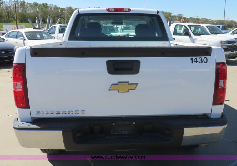image for item L2271 2008 Chevrolet Silverado 1500 Ext. Cab pickup truck